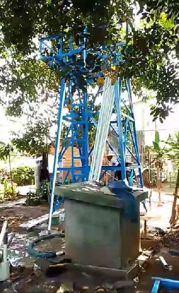 Tim Robbi Bor bekerja